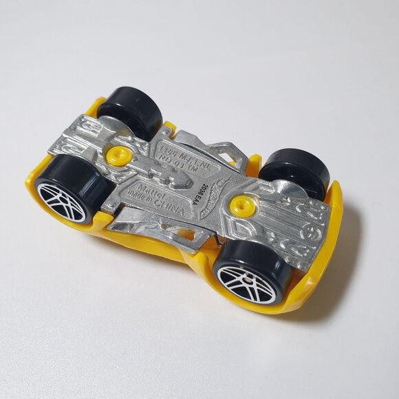 Hot Wheels RD 03 Die Cast Collectable Car Mattel Gorilla Attack Model NO BOX - Picture 8 of 8